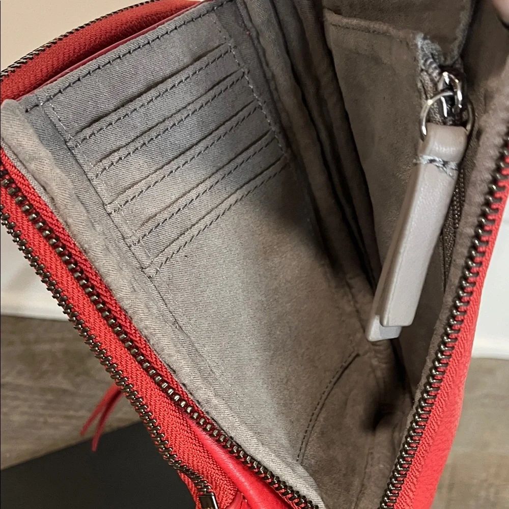 Vince Camuto Cory Sangaria Red Leather Cell Phone Wallet Crossbody Bag - Picture 11 of 14